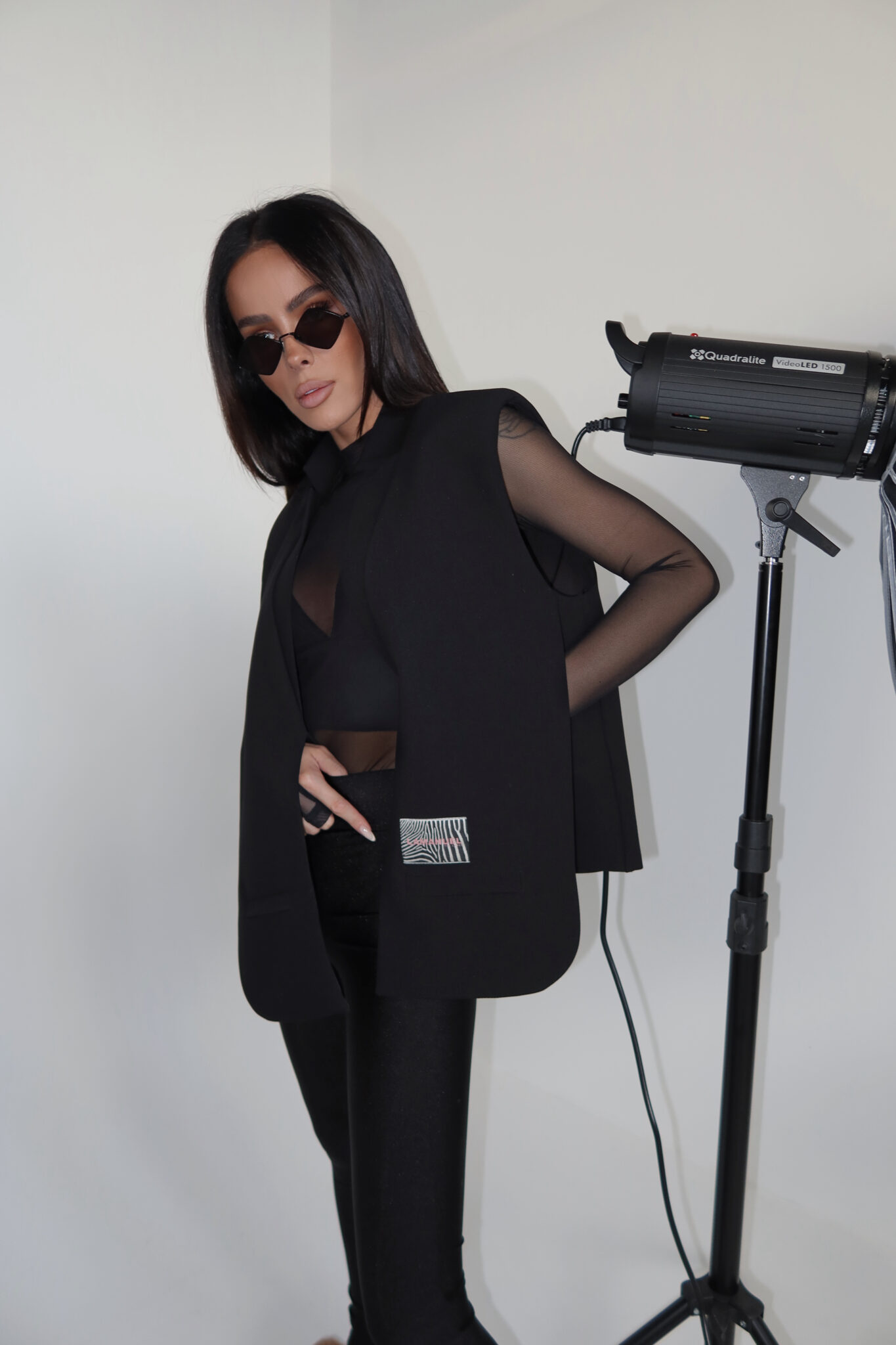 Елек FOLD черен - Image 5