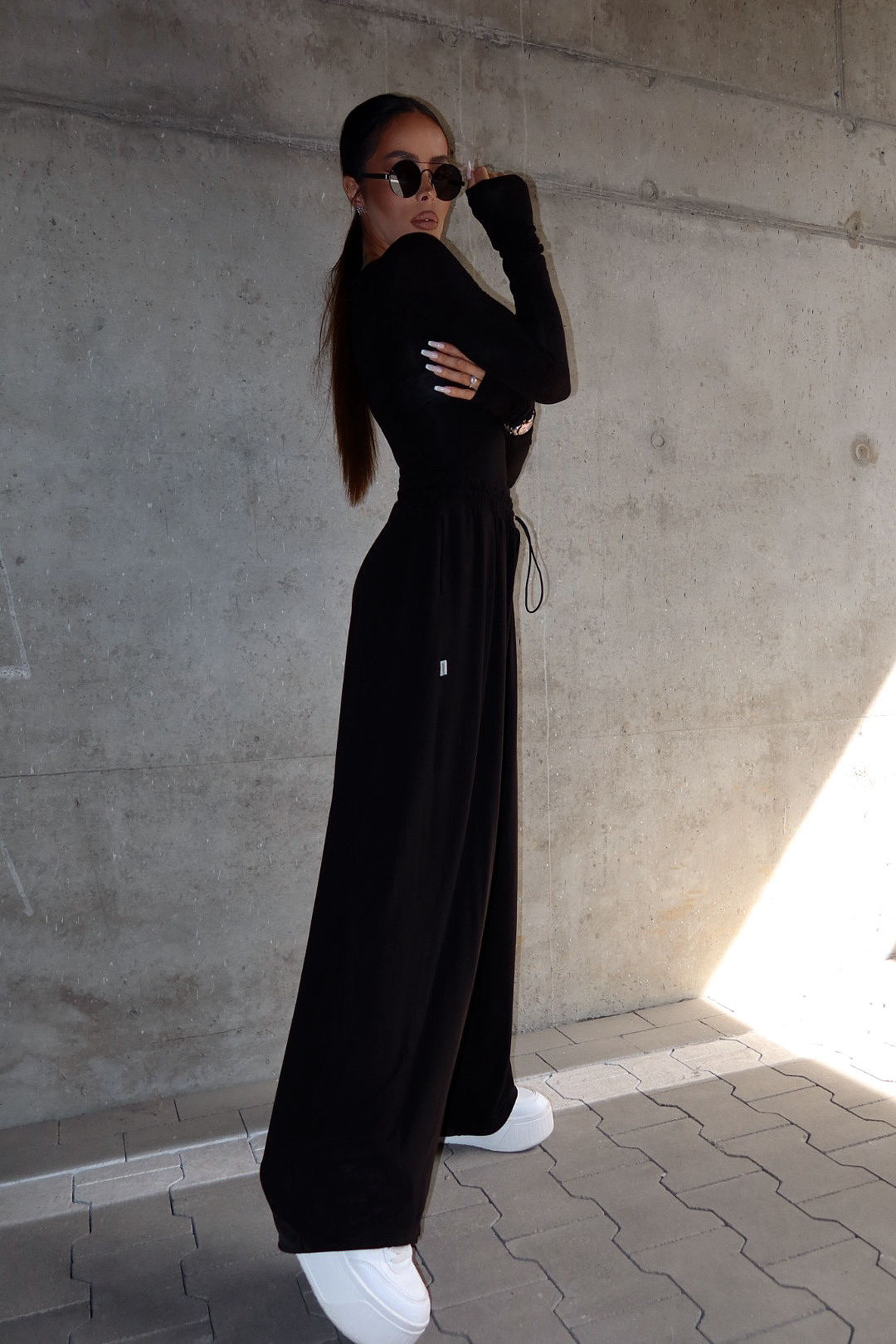 Топ HUGGIE black - Image 8