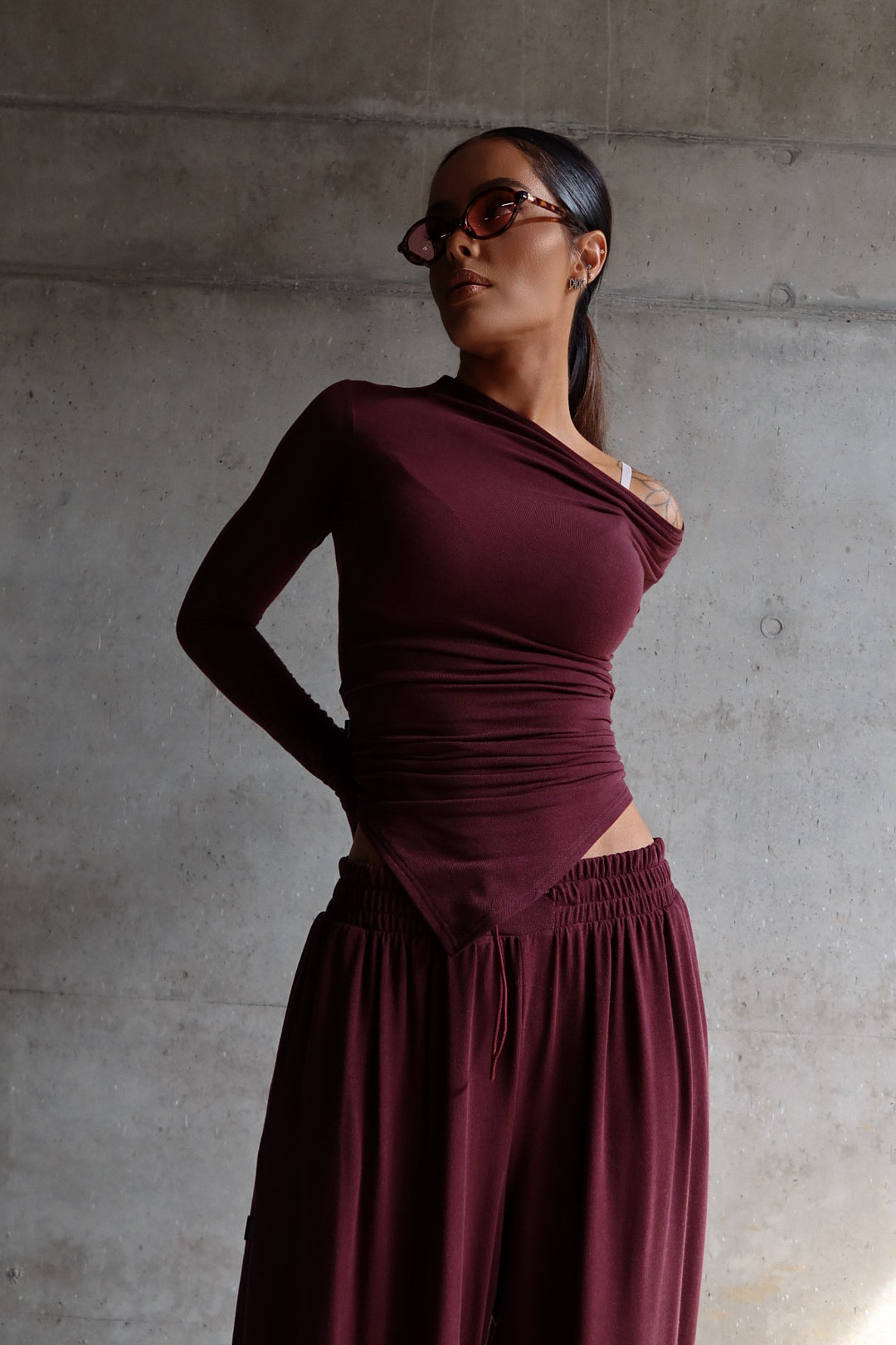 Топ HUGGIE Burgundy - Image 3